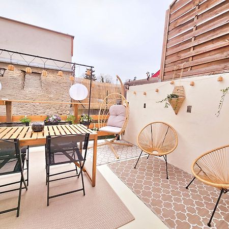 L'Atypique Des Remparts Villa อ็องซิแซ็ง ภายนอก รูปภาพ